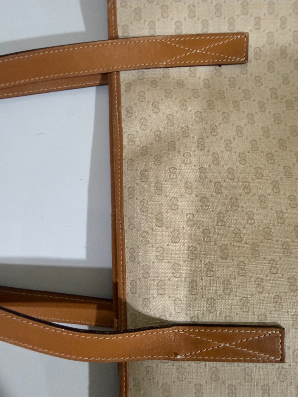 Authentic Gucci Tote - Vintage Gucci shoulder bag- Gucci Computer handbag - Picture 15 of 15